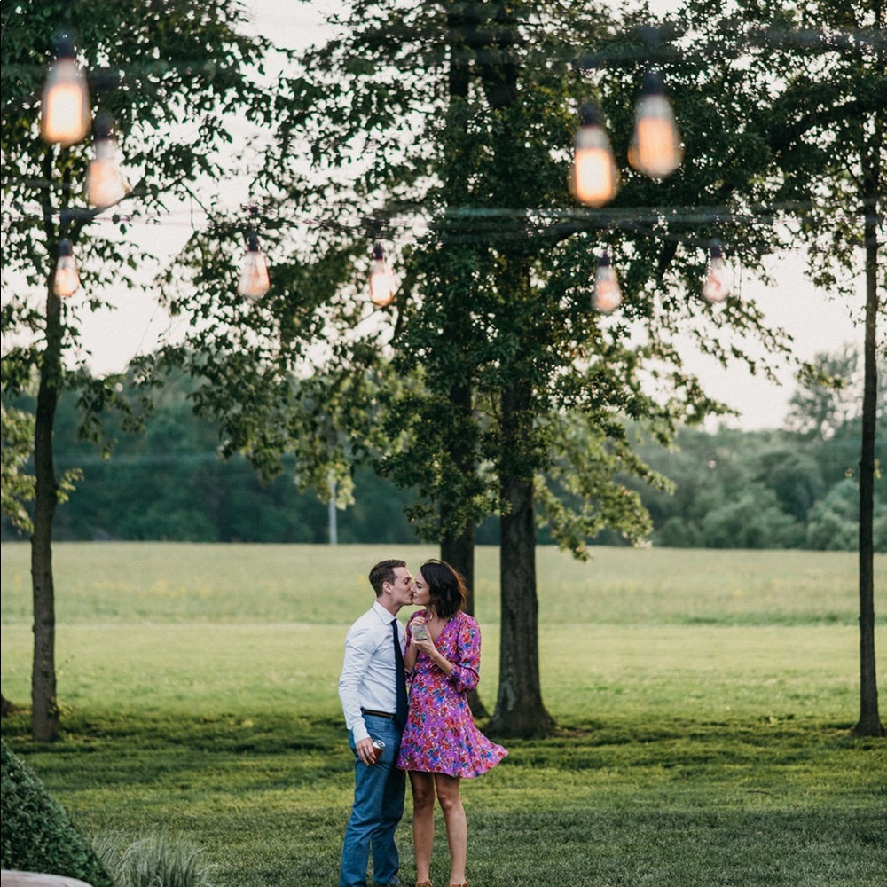 Meet your Posher, Lura